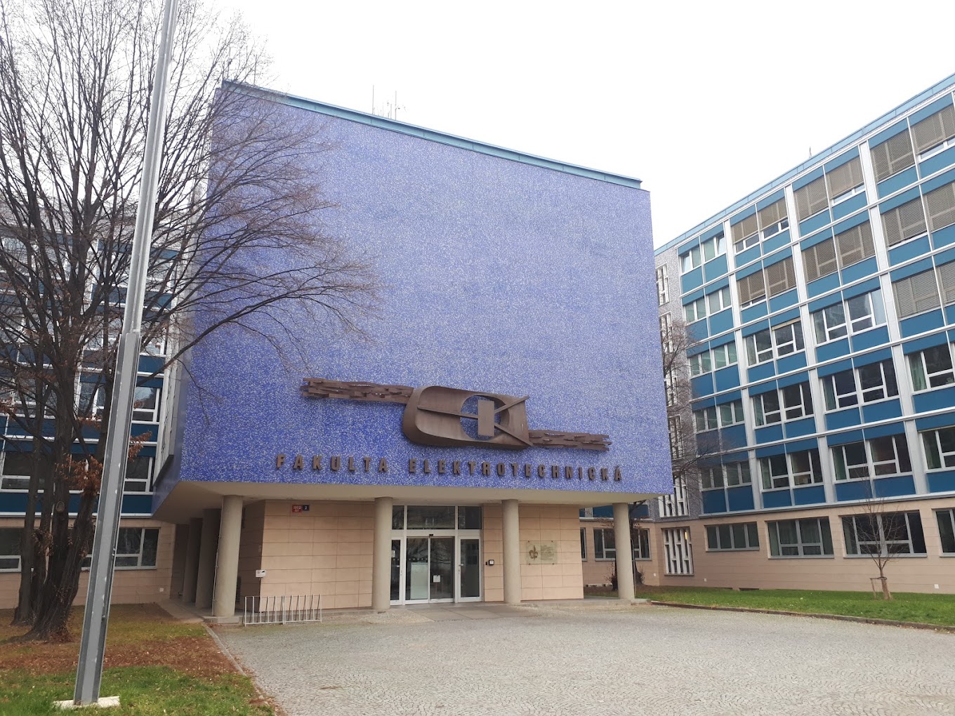 České vysoké učení technické v Praze - Fakulta elektrotechnická